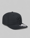 9Seventy Stretch-Snap New York Yankees