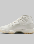 W's Air Jordan 11 Retro "Grand Finale"