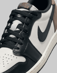 Air Jordan 1 Retro Low OG "Mocha"