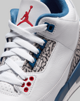 Air Jordan 3 Retro (Grade School) "True Blue"