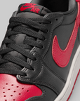 Air Jordan 1 Retro Low OG "Banned"