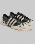 Regu 2002 - Black