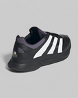 Equipment Predator Run - Black/White