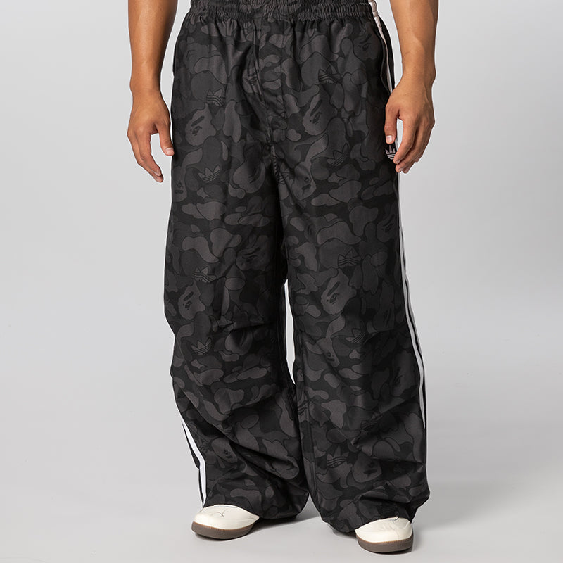 MH517 未使用 BAPE × ADIDAS JACQUARD PANTS x BAPE Jacquard Pants