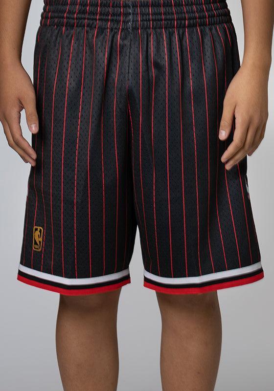 Mitchell & Ness Chicago Bulls Alternate Swingman 97 Shorts