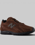 204L - Pumpernickel/Black