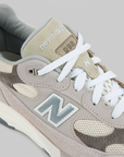 992 Made In USA - Moonrock/Mushroom