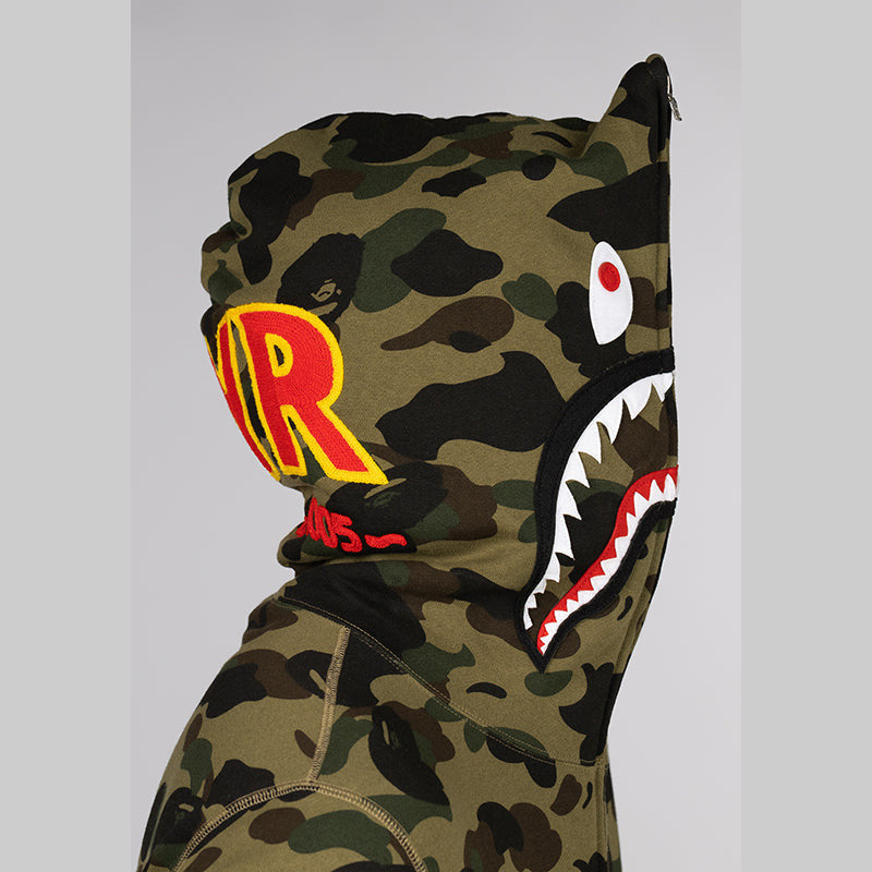 1st Camo 2nd Shark Full Zip Hoodie - Green