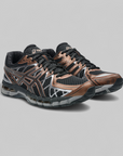 Gel-Kayano 20 - Black/Reddish Brown