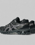 Gel-Kayano 20 - Black/Clay Grey