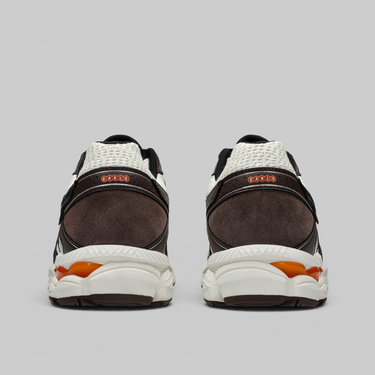 X Earls Gel-Cumulus 16 - Coconut Milk/Black