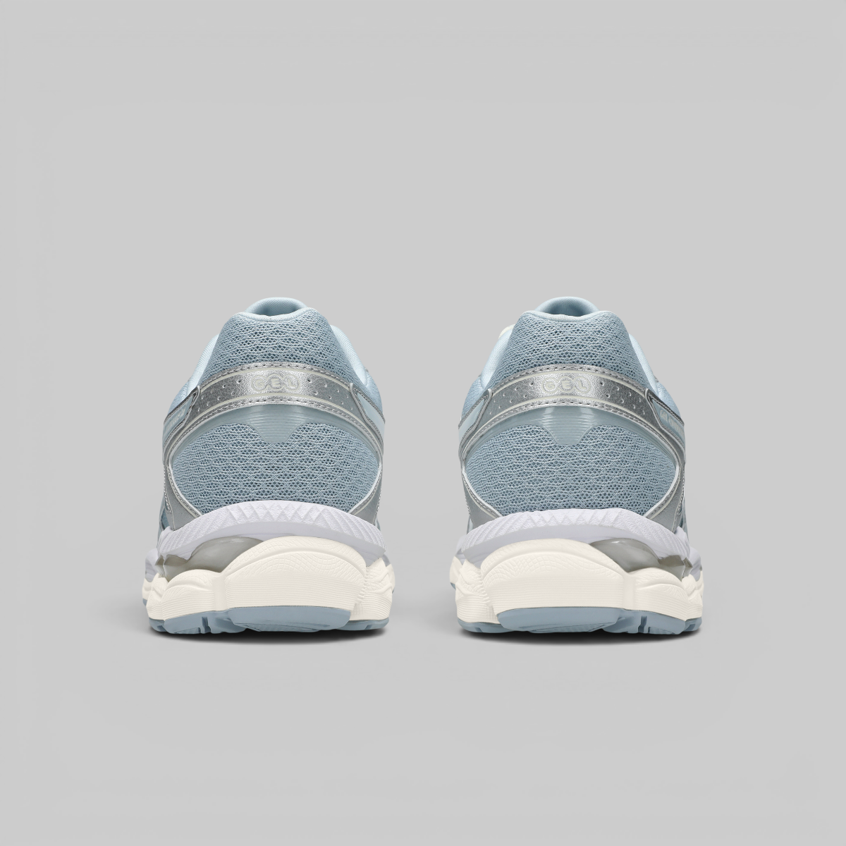 Gel-Cumulus 16 - Storm Cloud/Pure Silver