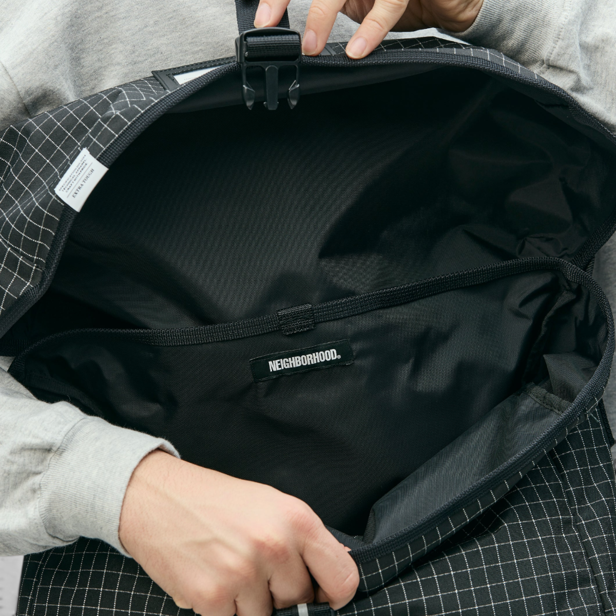 Reflective Messenger Bag - Black