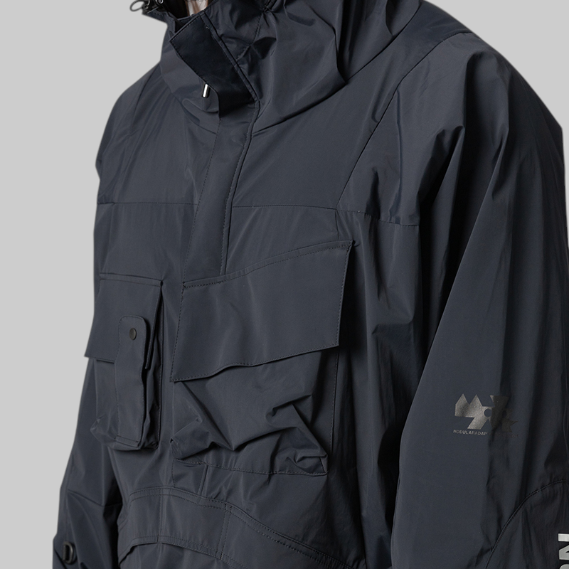 Map . Pullover jacket - Black