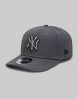 9Seventy Stretch-Snap New York Yankees