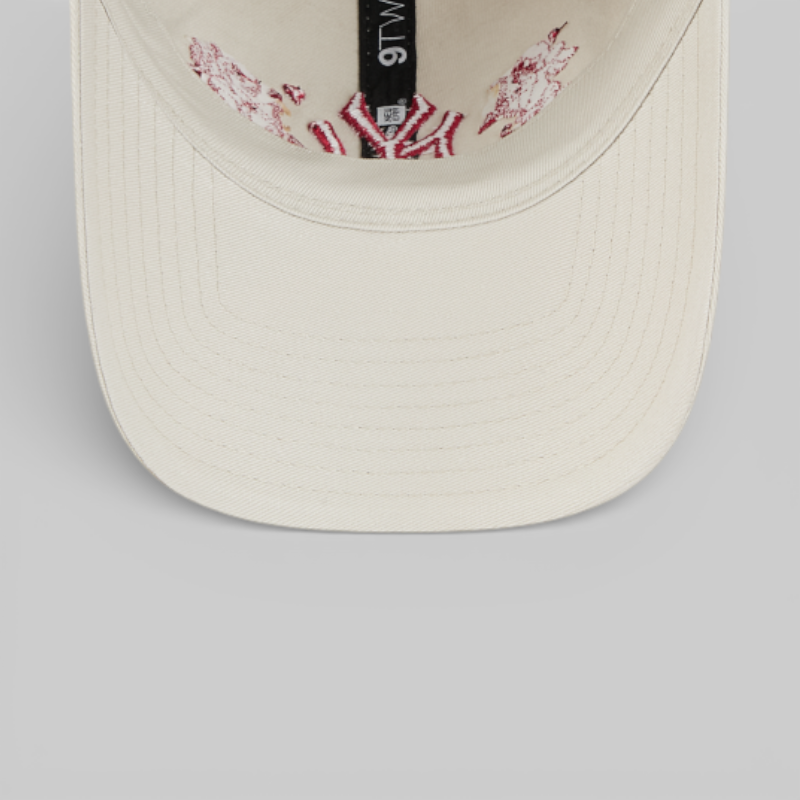 9Twenty Strapback New York Yankees 'Valentines'