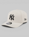 9Seventy Stretch-Snap New York Yankees