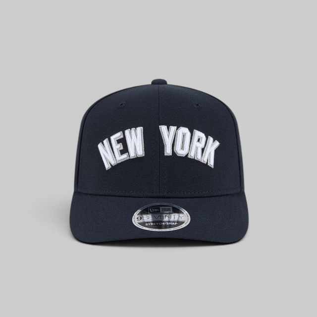 9Seventy Stretch-Snap New York Yankees