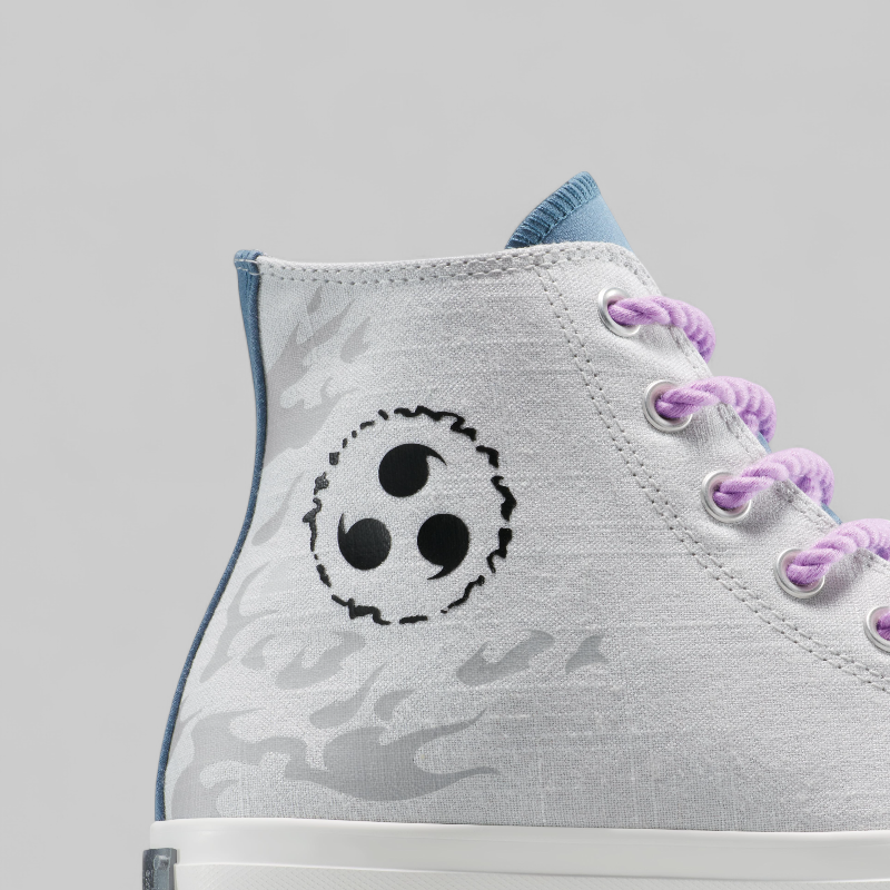 X NARUTO SHIPPUDEN &quot;Sasuke&quot;