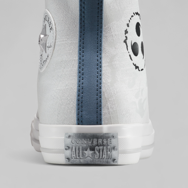 X NARUTO SHIPPUDEN &quot;Sasuke&quot;