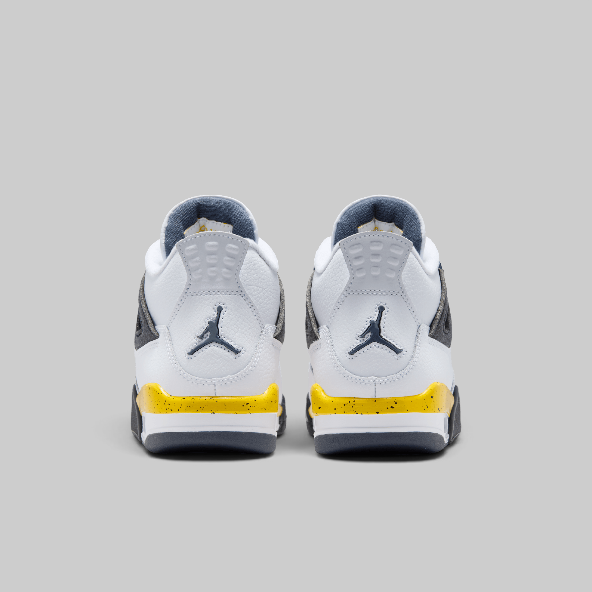 Air Jordan 4 Retro (Grade School) "Tour Yellow"