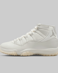 W's Air Jordan 11 Retro "Grand Finale"