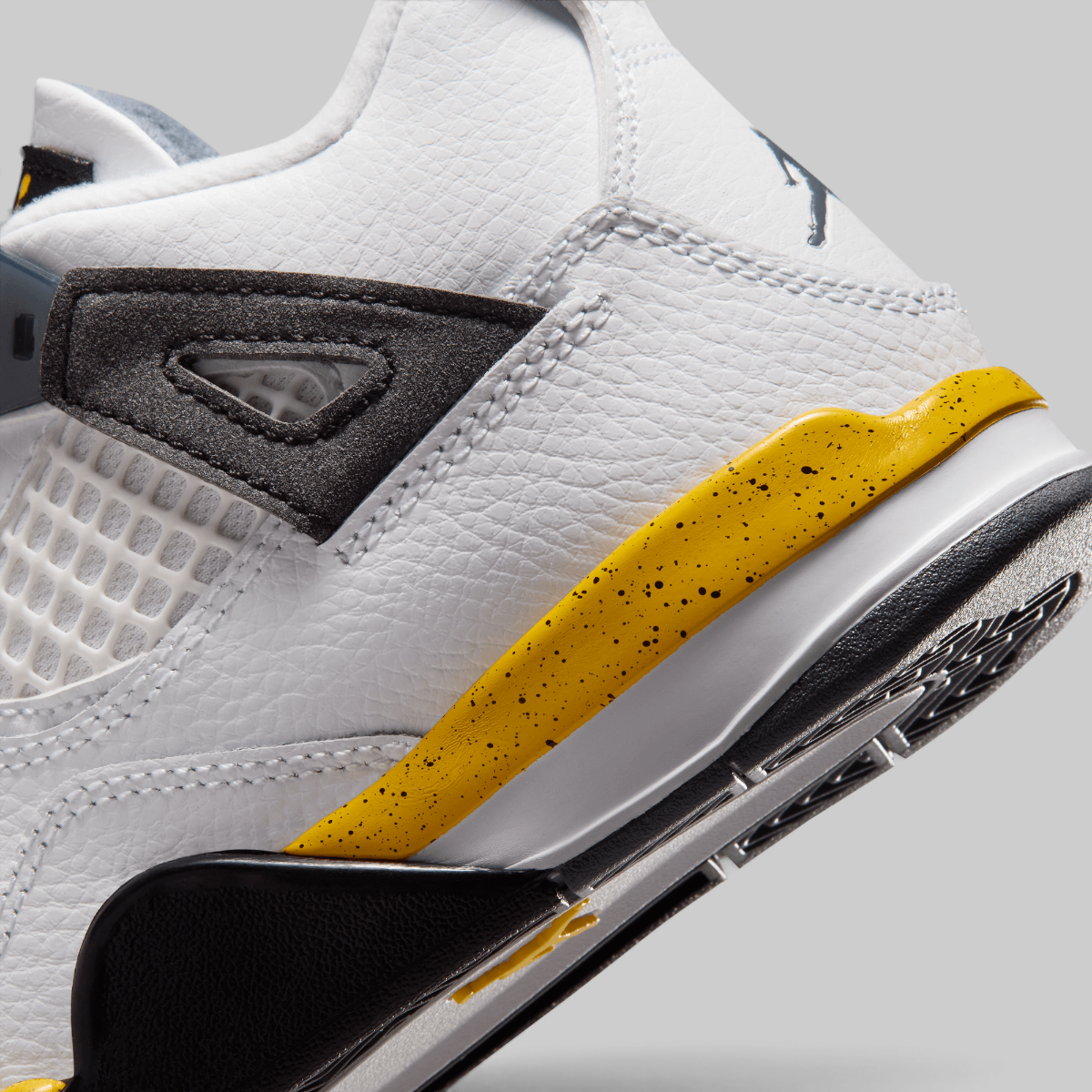 Air Jordan 4 Retro (Pre School) "Tour Yellow"