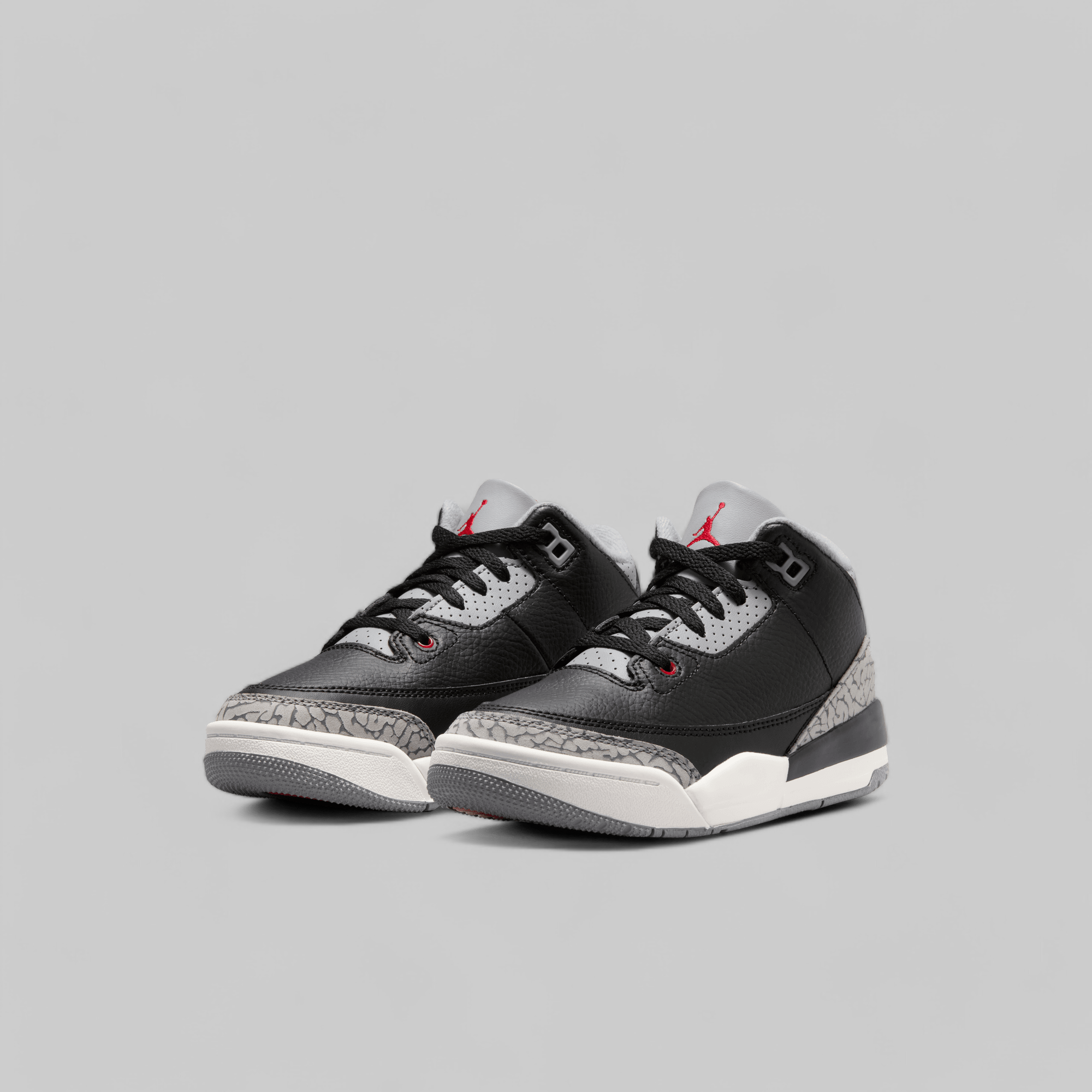 (Pre School) Air Jordan 3 Retro &quot;Black Cement Reimagined&quot;