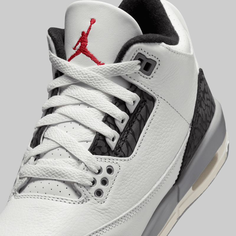 Air Jordan 3 Retro &quot;Cement Grey&quot; (Grade School)