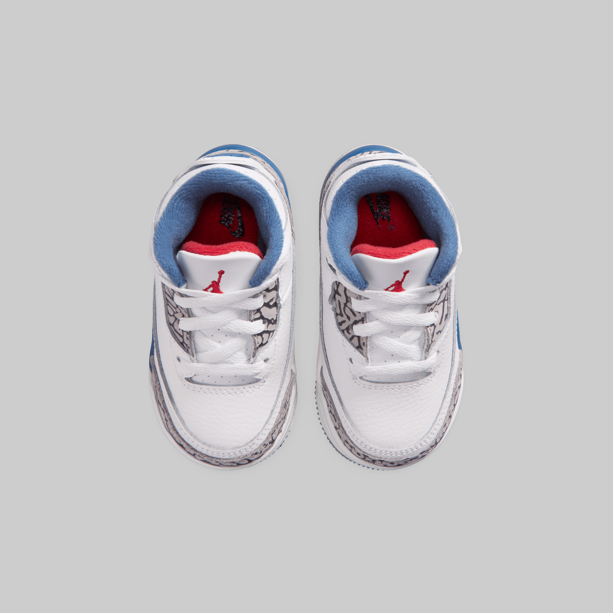 Air Jordan 3 Retro (Toddler) "True Blue"