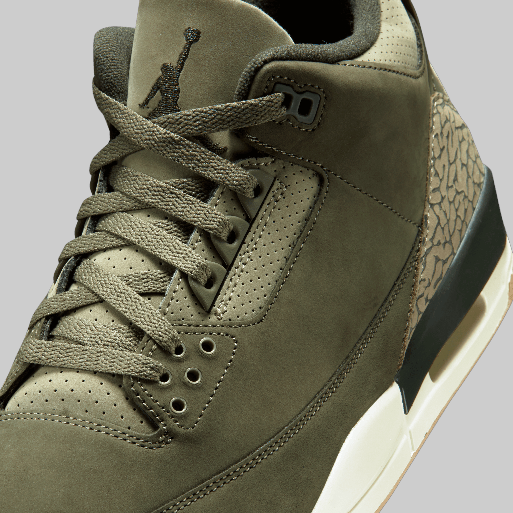 Air Jordan 3 Retro &quot;Family Affair&quot;