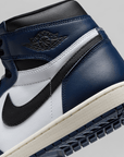 Air Jordan 1 Retro High OG "Midnight Navy"