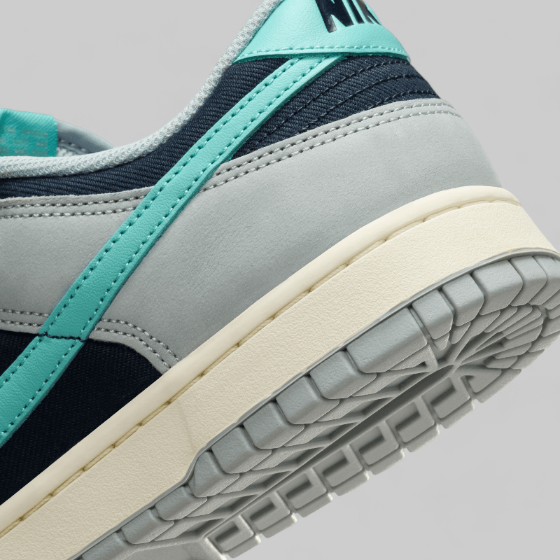 Dunk Low Retro Premium &quot;Green Frost&quot;