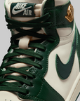 W's Air Jordan 1 Retro Hi OG "Pro Green Fir"