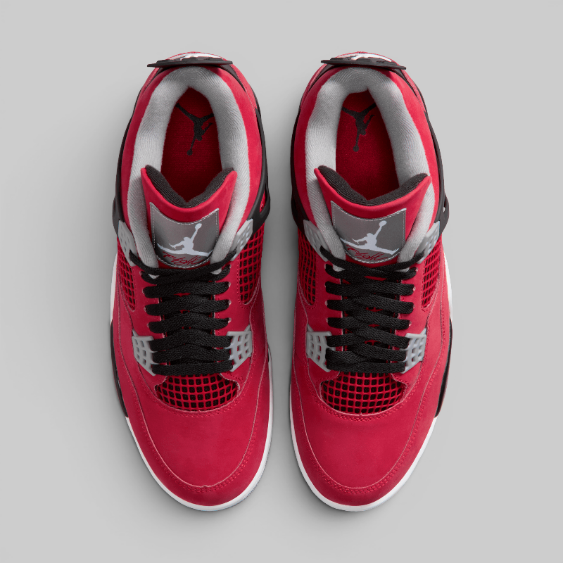 Air Jordan 4 Retro "Toro Bravo"