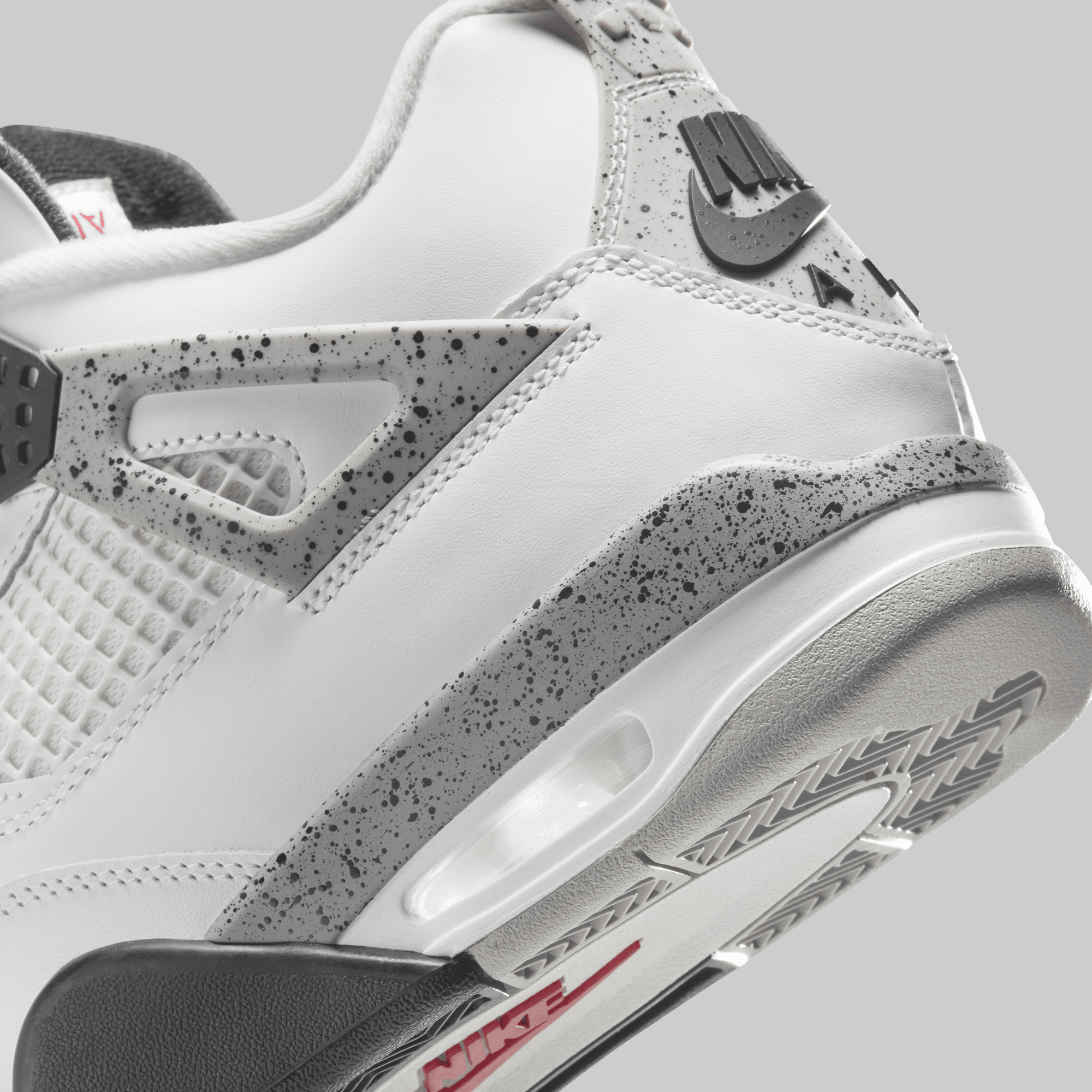 Air Jordan 4 Retro &quot;White Cement&quot;