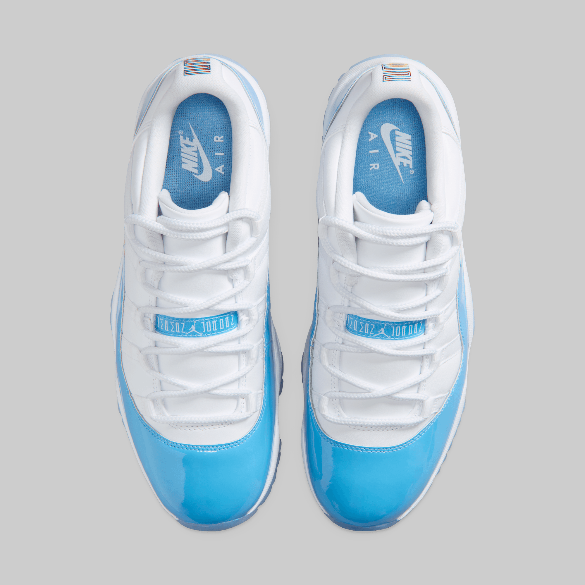 Air Jordan 11 Retro Low "University Blue"