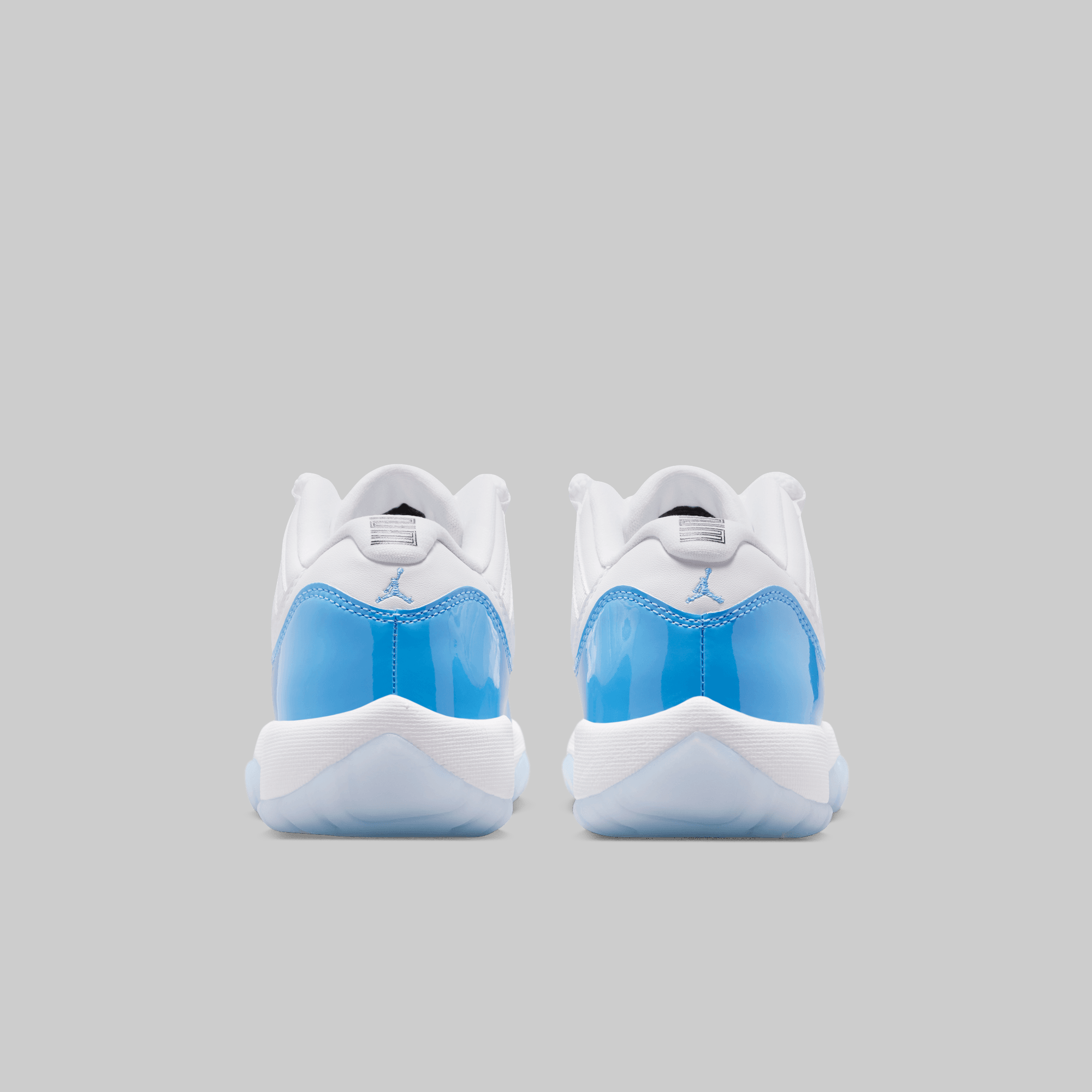 Air Jordan 11 Retro Low (Grade School) "University Blue"