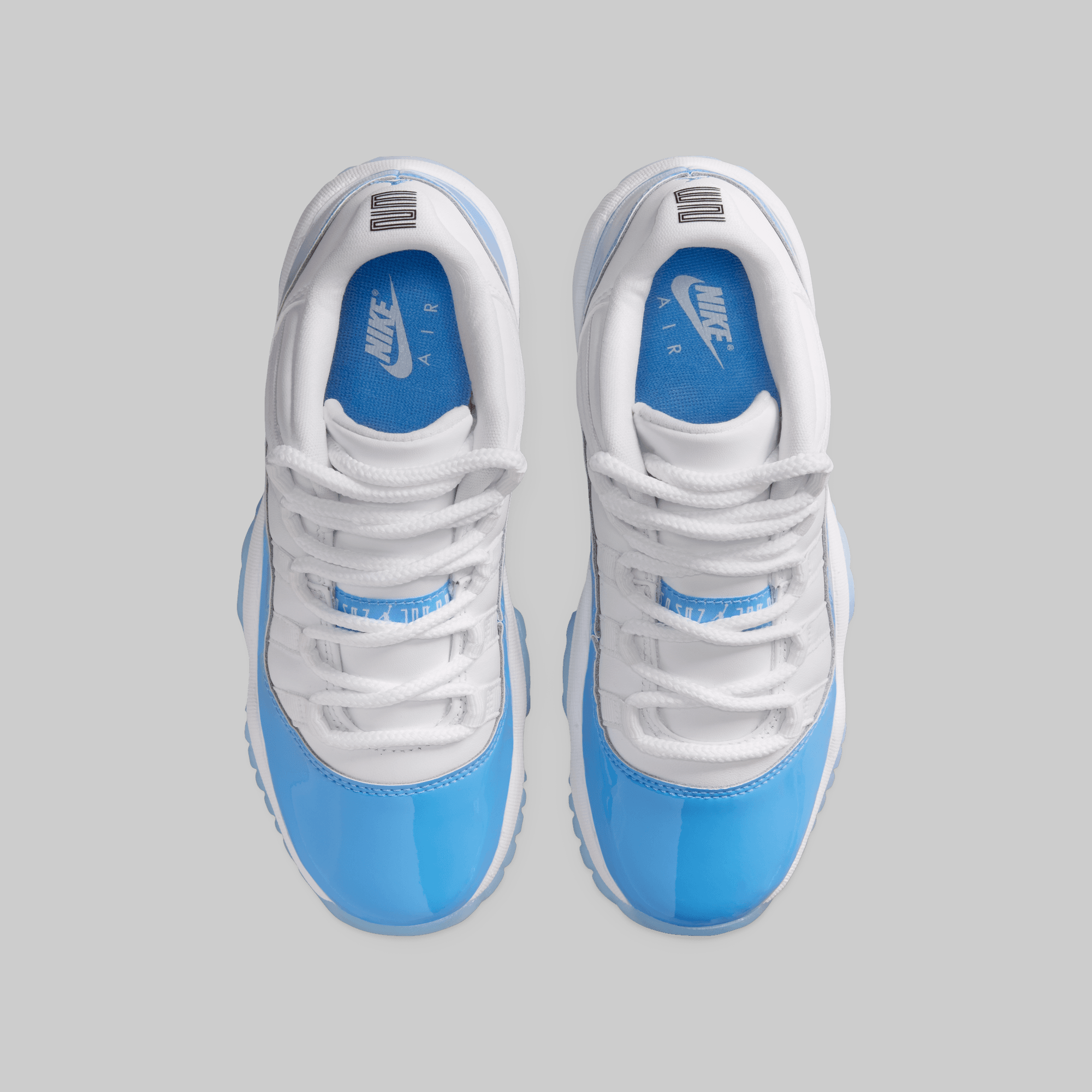 Air Jordan 11 Retro Low (Grade School) "University Blue"