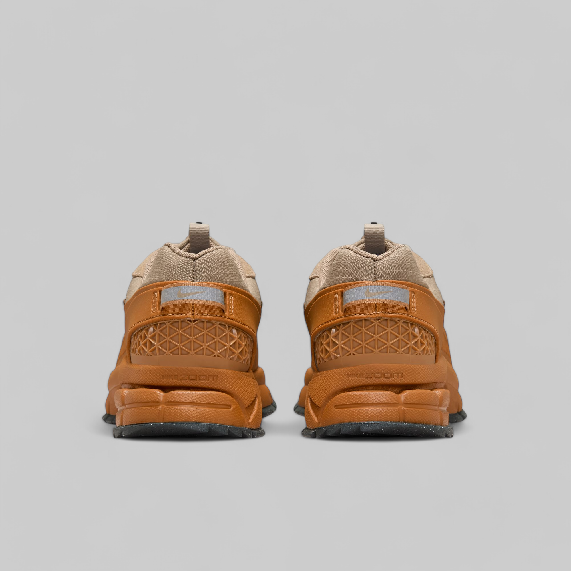 W&#39;s Zoom Vomero Roam - Flax