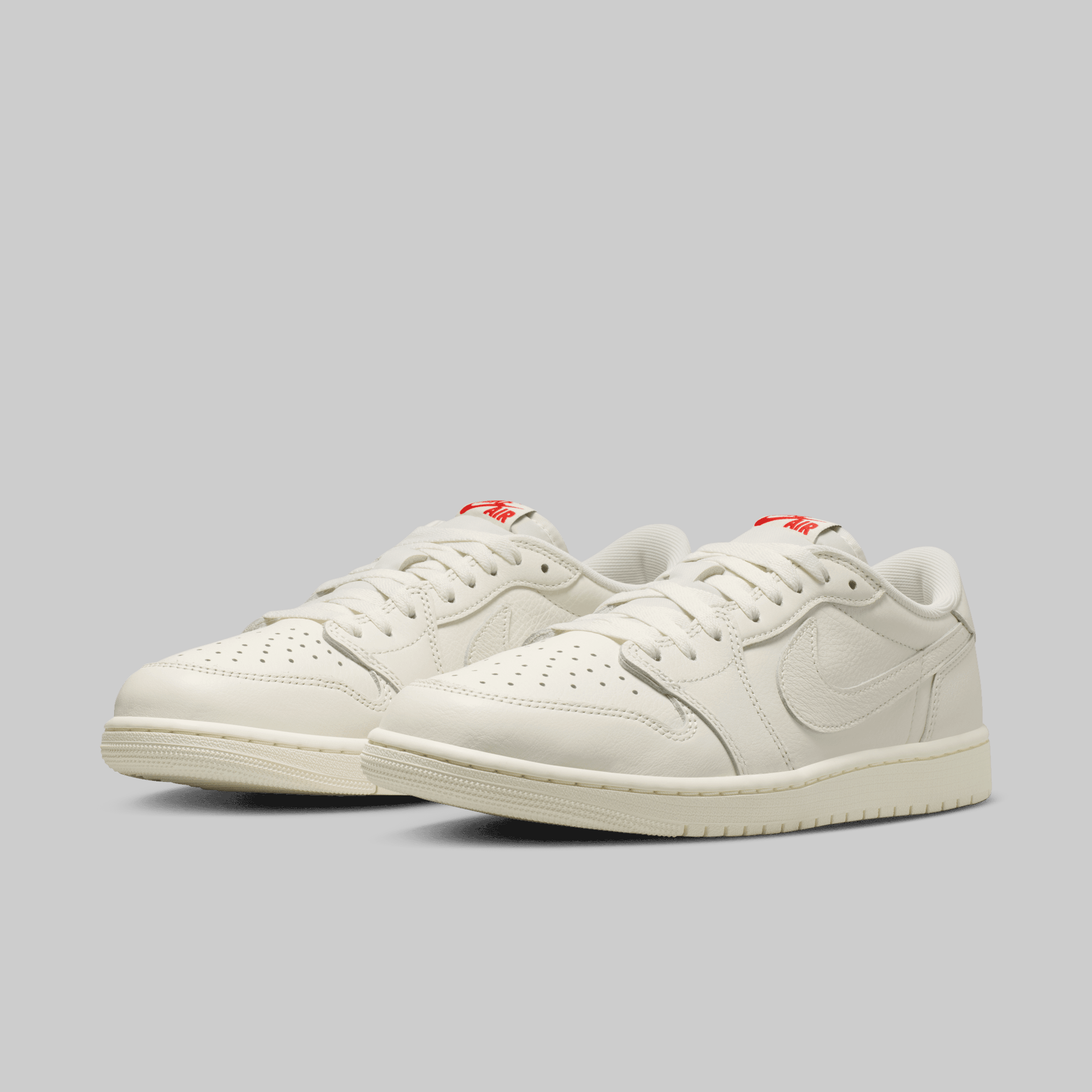 Air Jordan 1 Retro Low - Sail