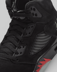Air Jordan 5 Retro OG "Halloween"