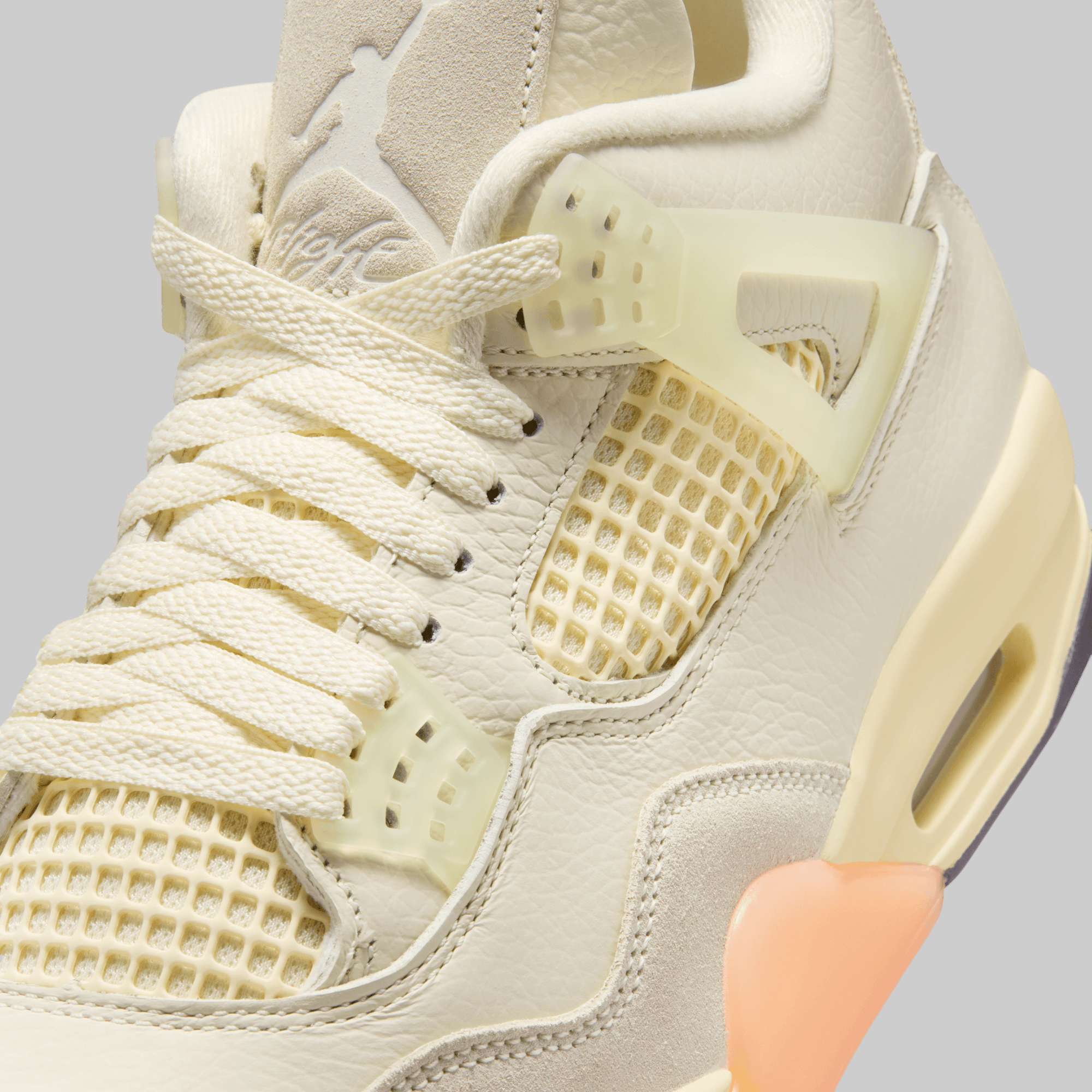 W's Air Jordan 4 Retro "Birds of Paradise"