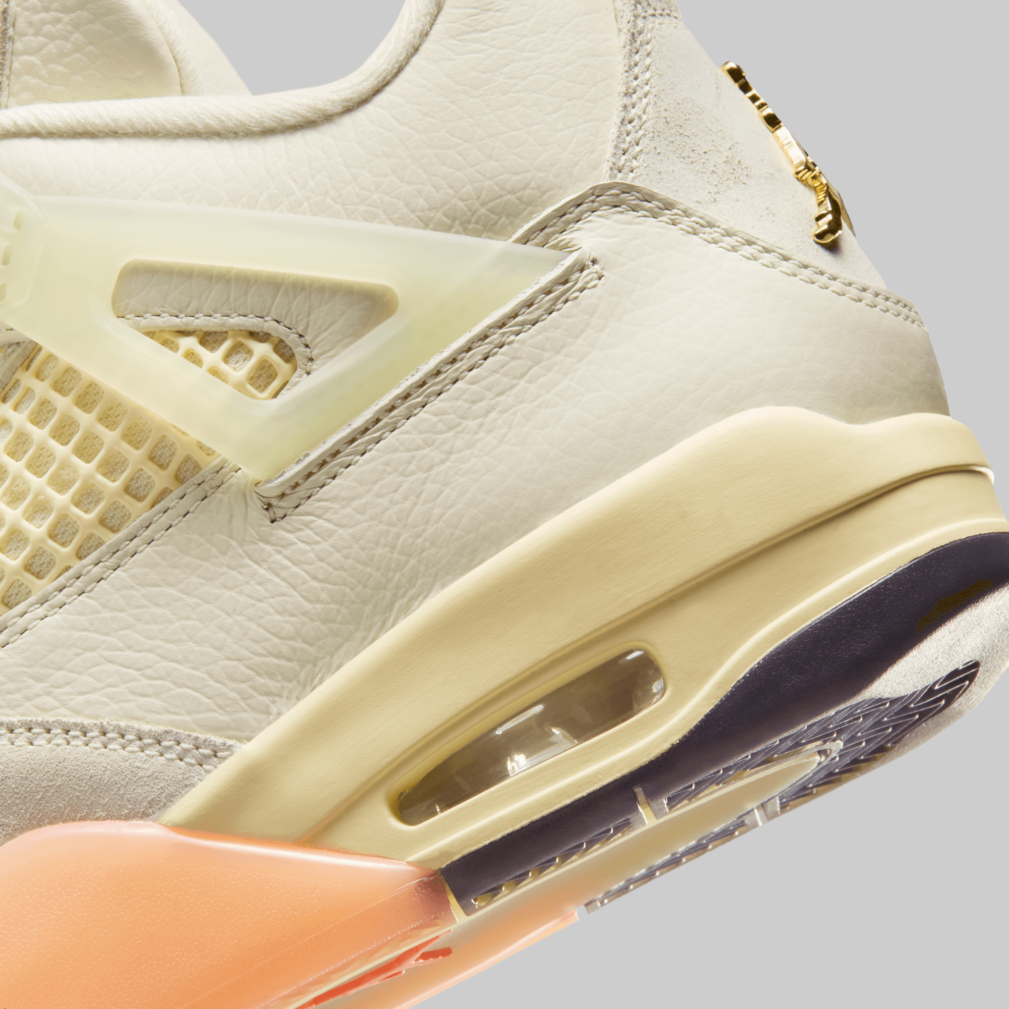 W's Air Jordan 4 Retro "Birds of Paradise"