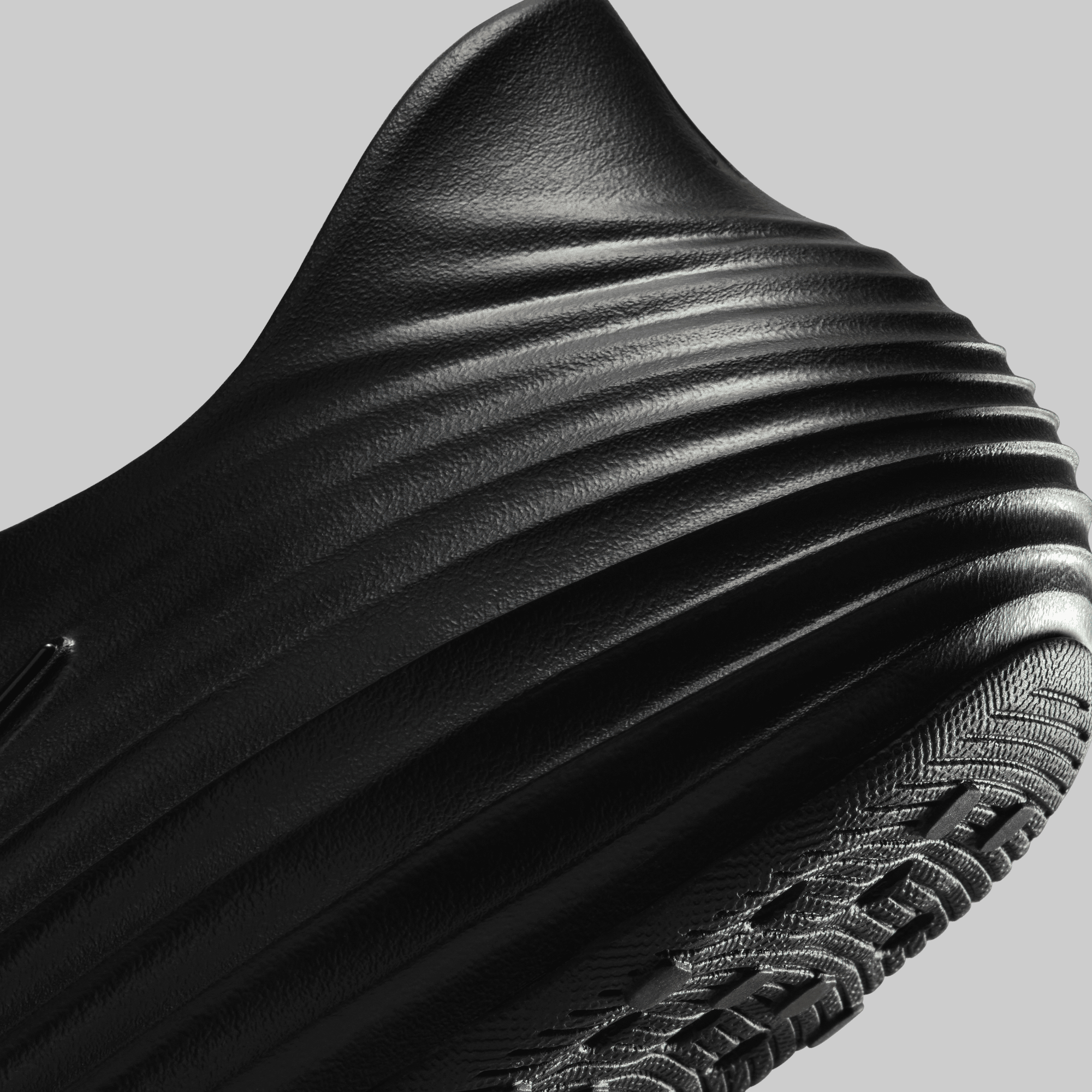 ReactX Rejuven8 - Triple Black