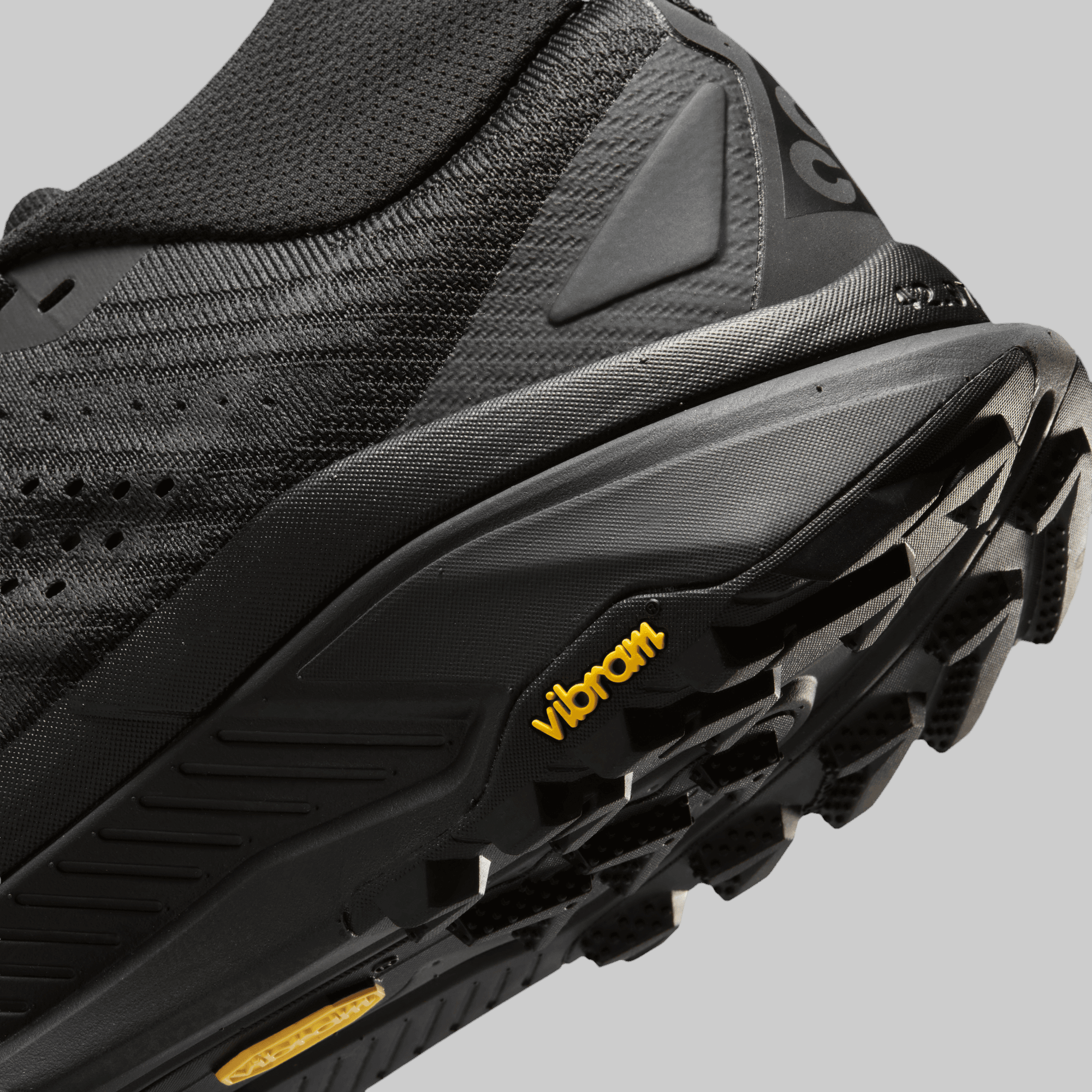 ACG Zegama Trail - Black