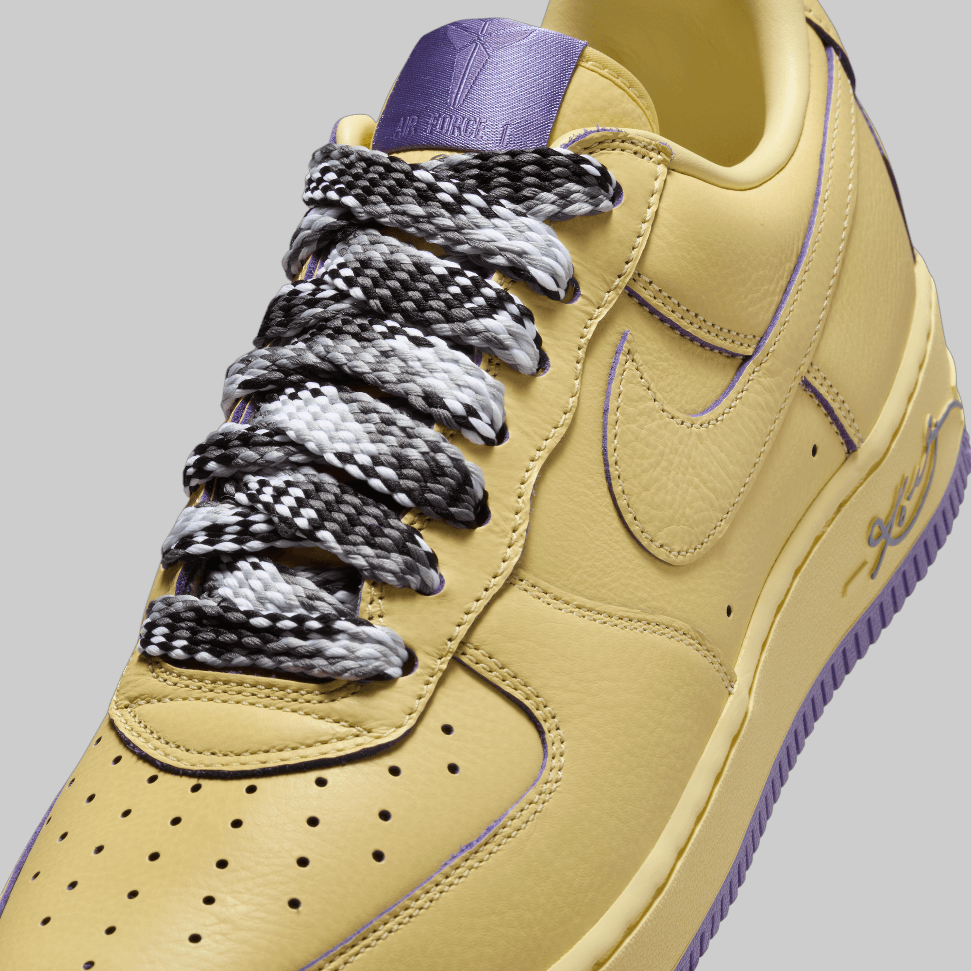 Kobe Bryant Air Force 1 Low Protro - Soft Yellow