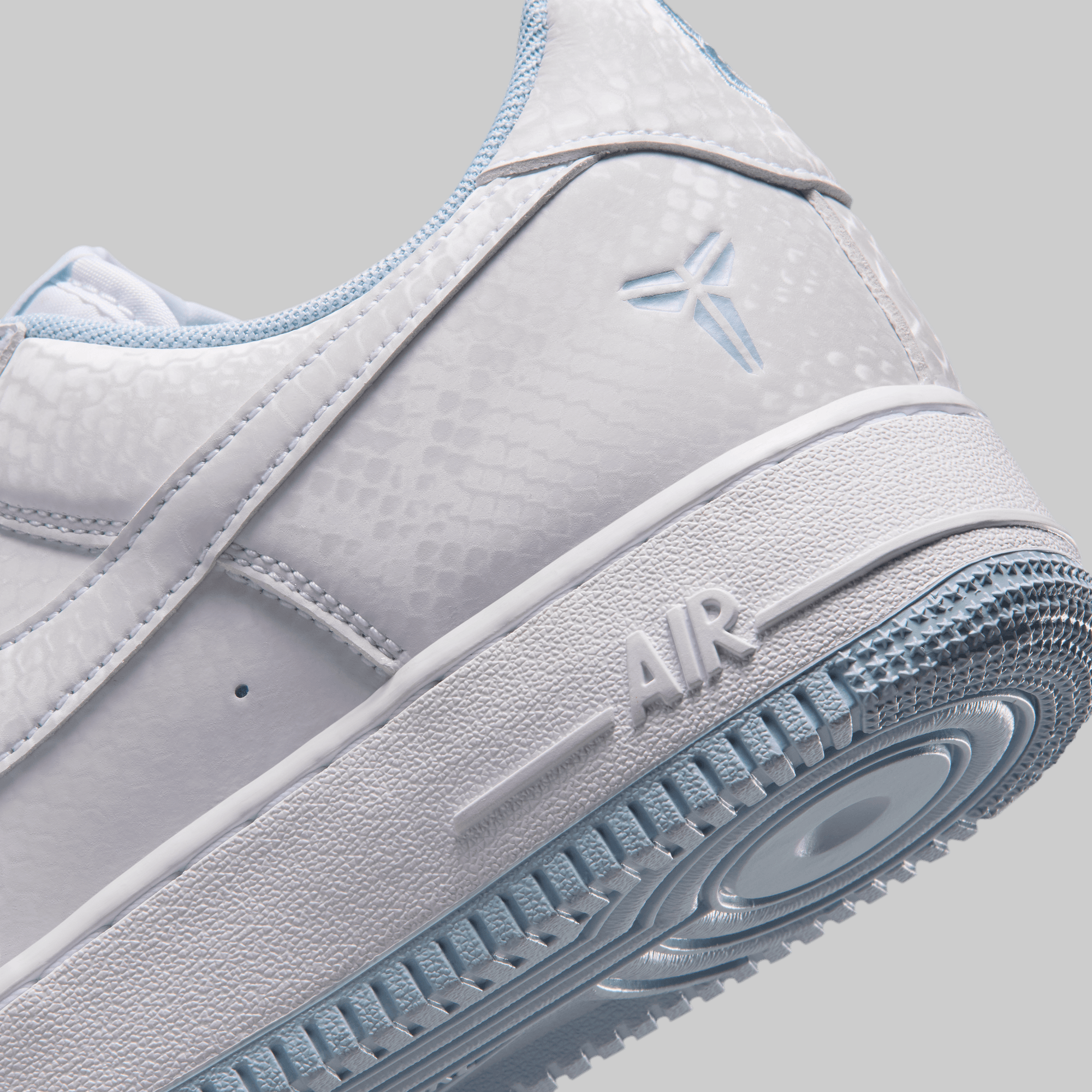 Kobe Bryant Air Force 1 Low - White