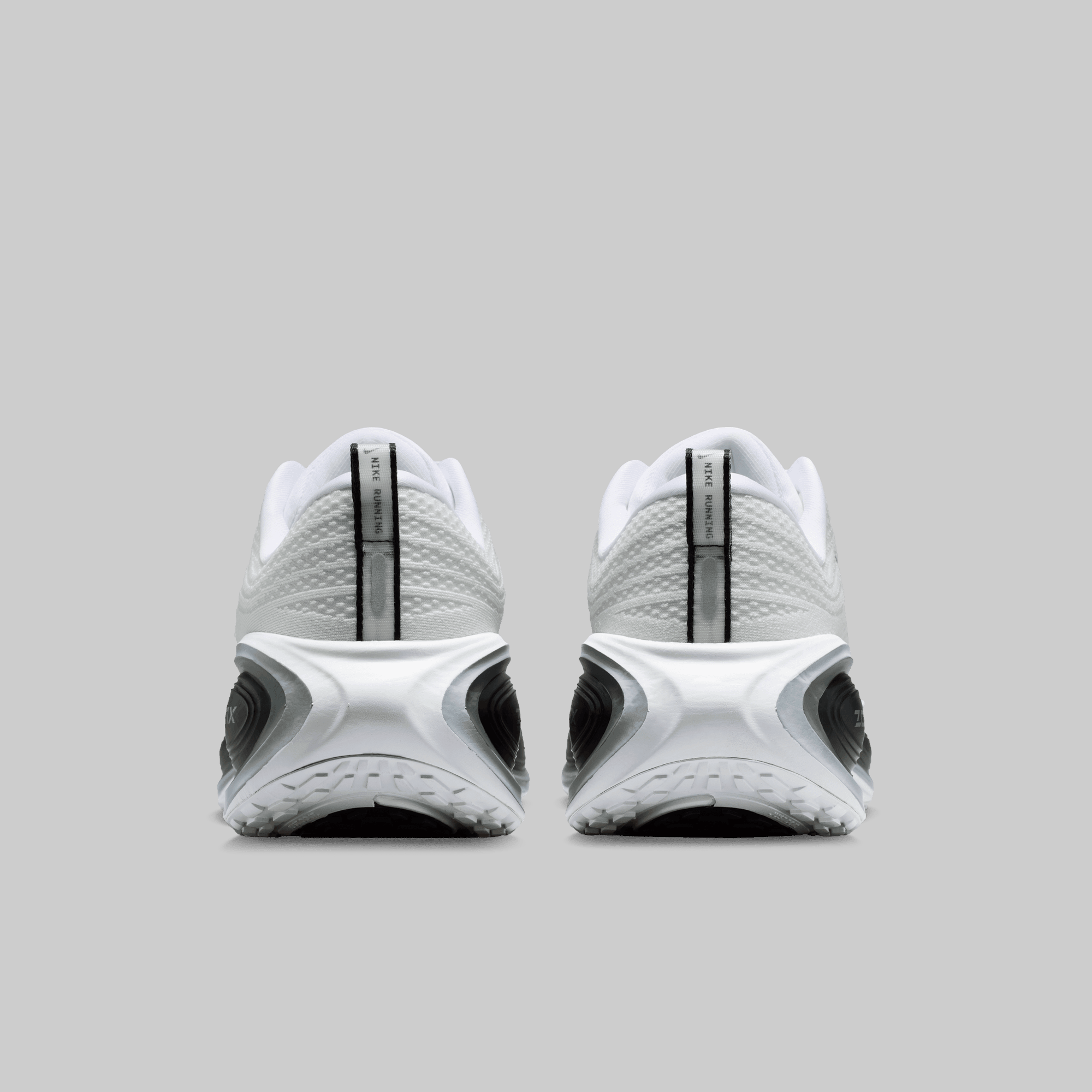Vomero Plus RR - White