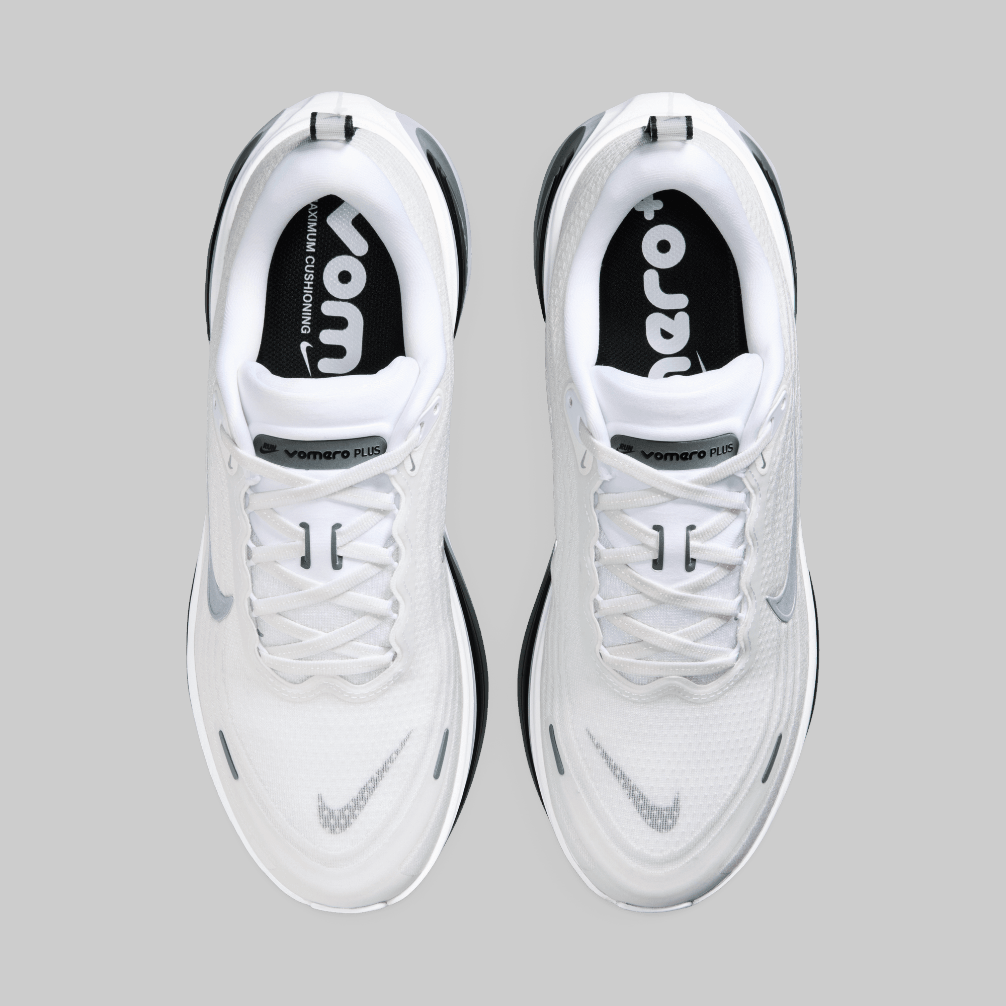 Vomero Plus RR - White